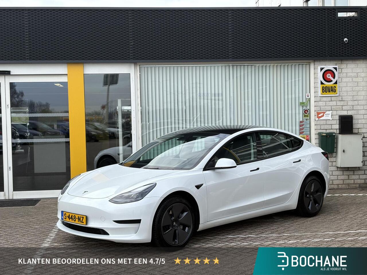 Tesla Model 3 Standard RWD Plus 60 kWh | NAP | Autopilot | 95% SoH | Navigatie | Climate Control | Stoelverwarming | Inclusief Winterbanden set |