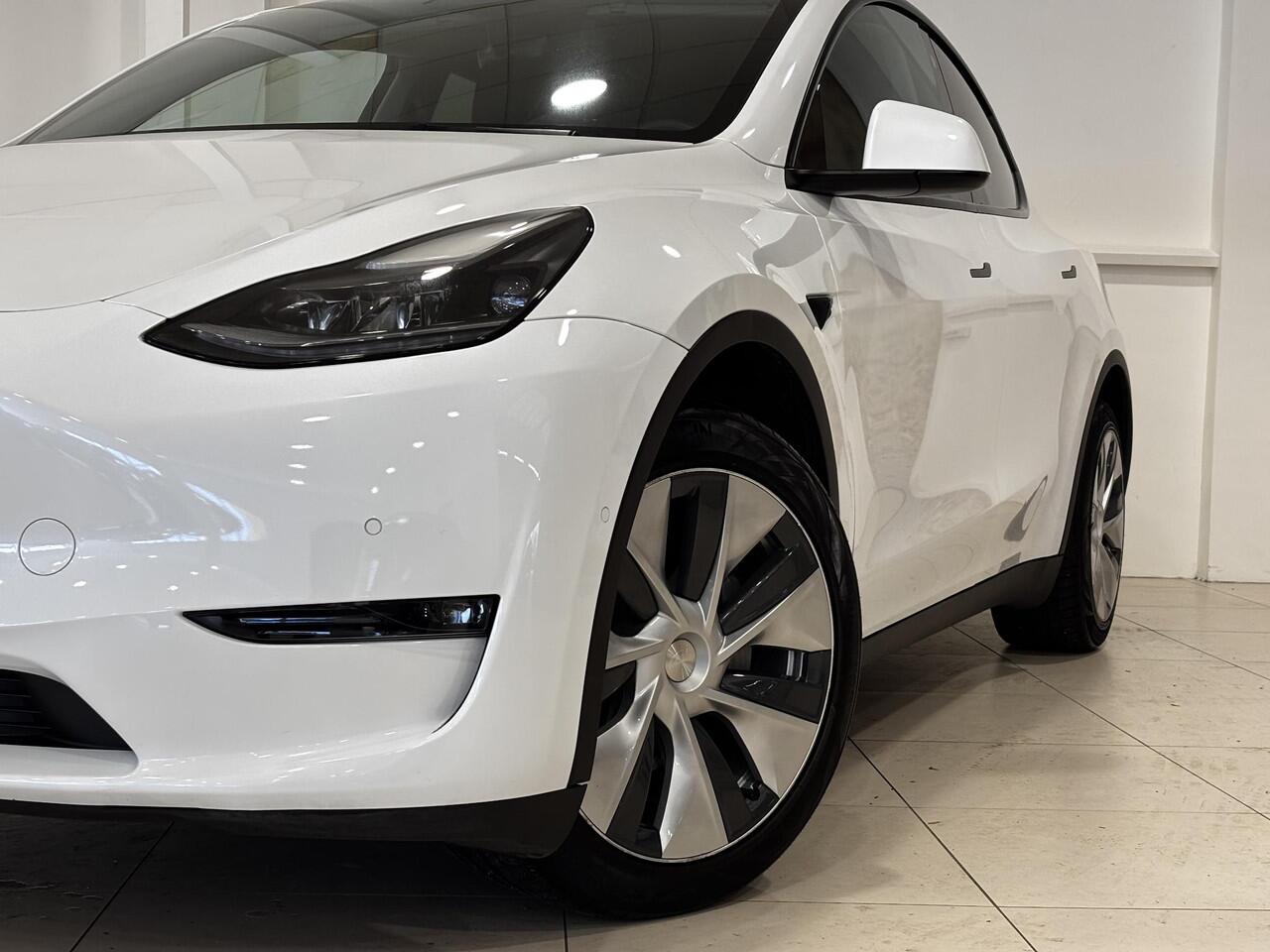 Tesla Model Y Long Range AWD 75 kWh 93% SOH | Autopilot | Hoge instap |