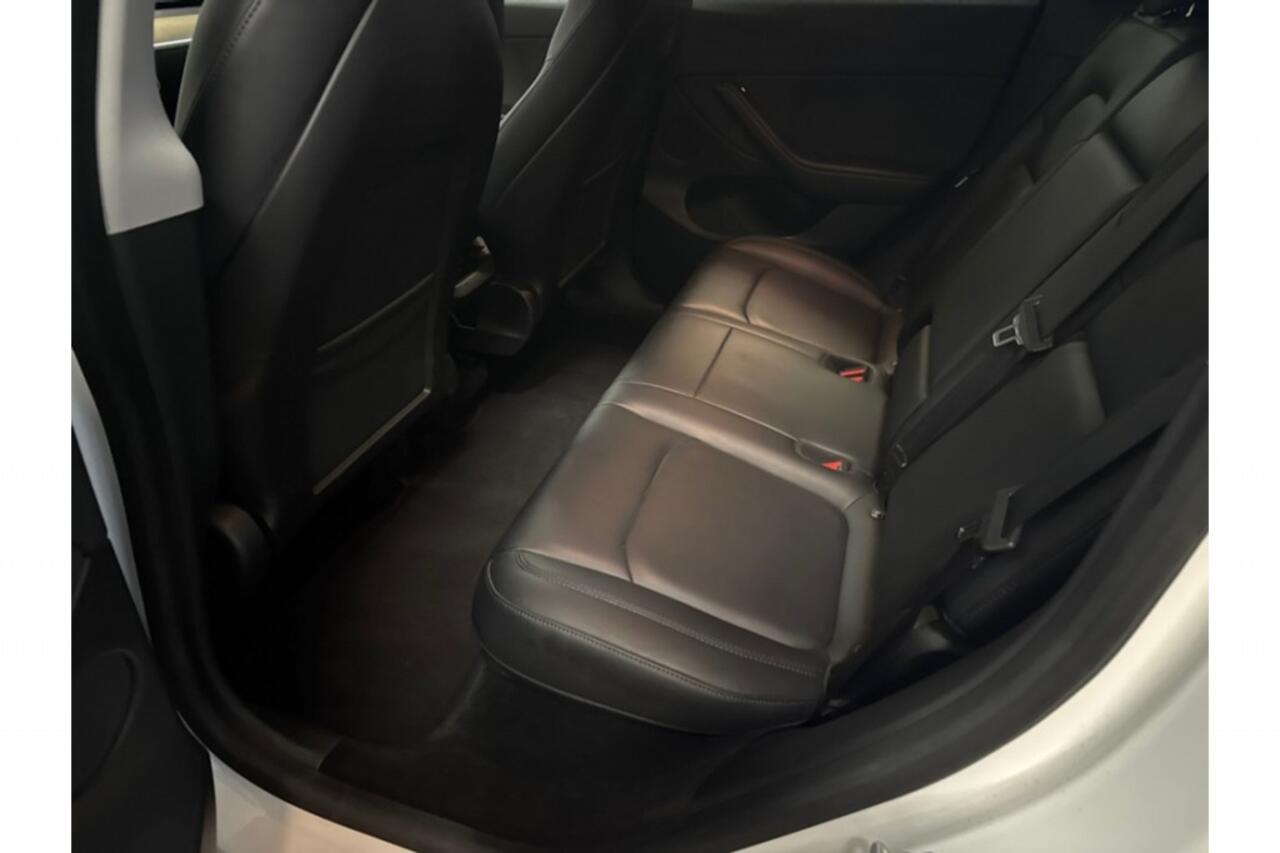 Tesla Model Y Long Range AWD 75kWh | Geen import |