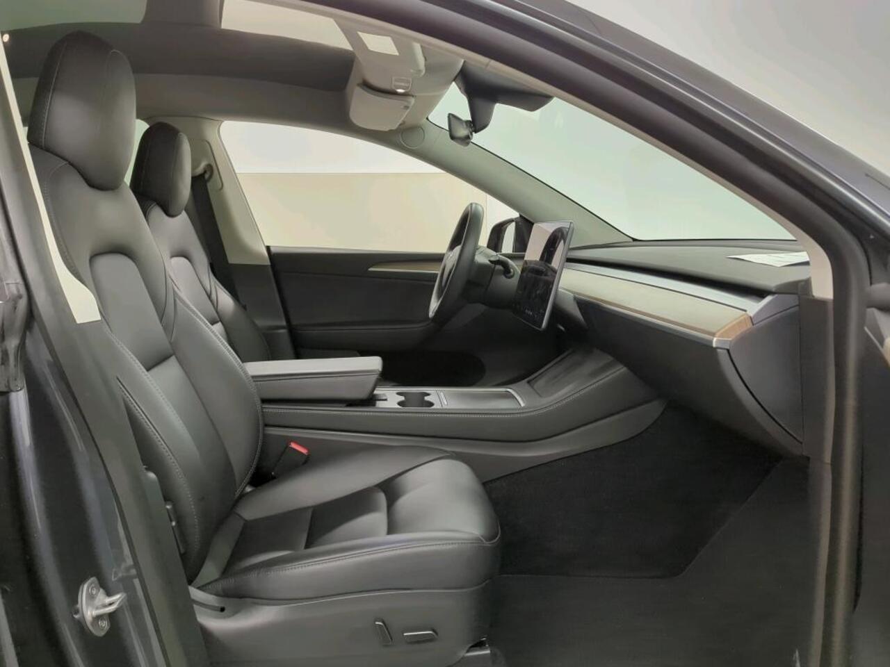 Tesla Model Y Long Range AWD 75kWh | Geen import