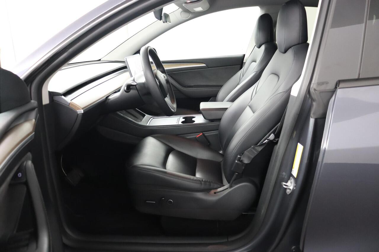 Tesla Model Y Long Range AWD 75 kWh |Enhanced Autopilot | Leder