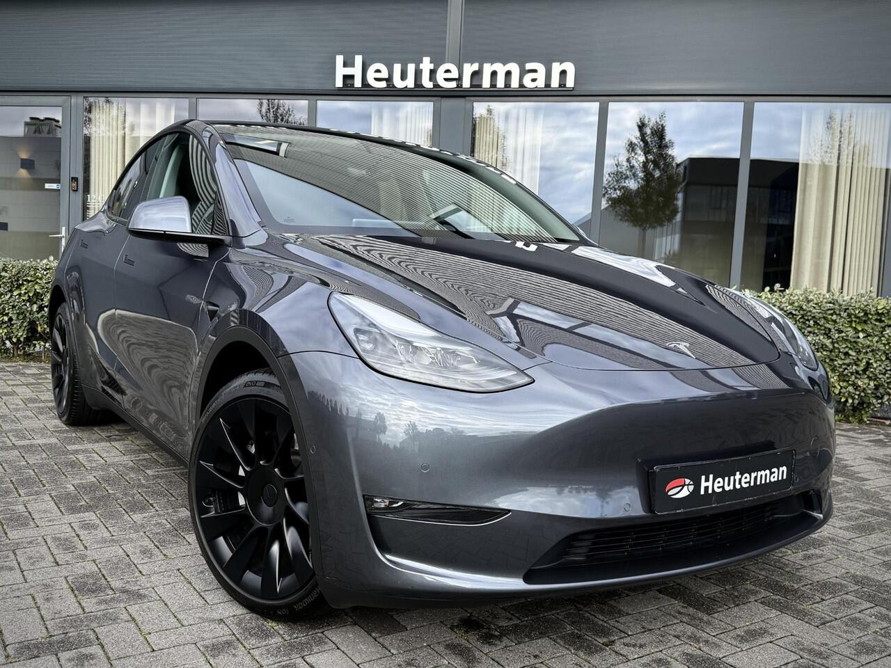 Tesla Model Y Long Range AWD Autopilot/ 20 inch/ Panodak