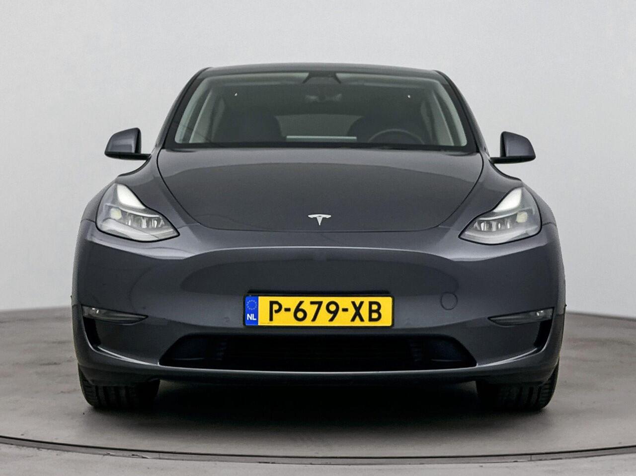 Tesla Model Y Long Range AWD 75 kWh | Leder | Panoramadak | Trekhaak afn.kogel | Navi | Cruise | Soh 91,8% |