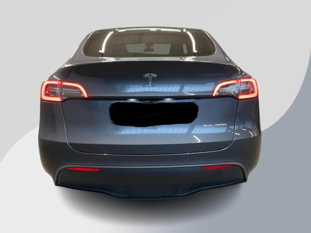 Tesla Model Y Long Range AWD 75 kWh 514pk | Trekhaak | Panoramadak |