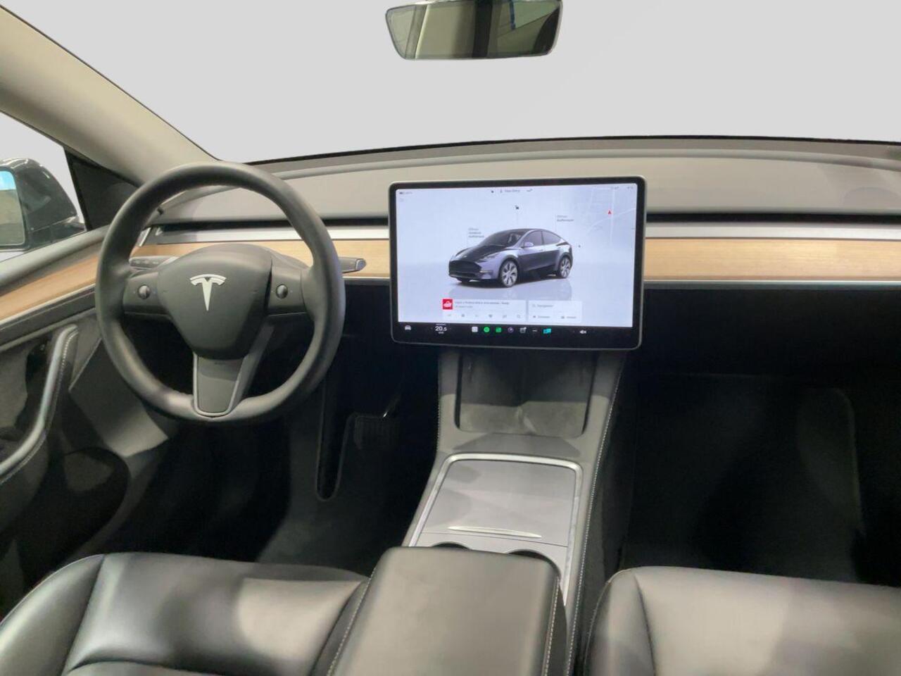 Tesla Model Y Long Range AWD 75 kWh 514pk | Trekhaak | Panoramadak |