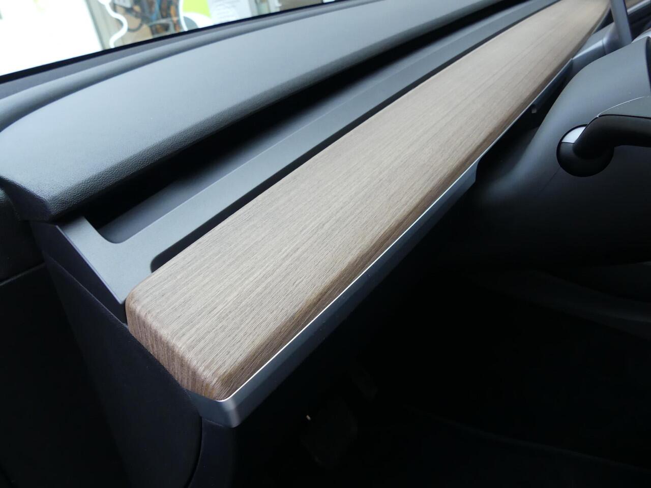 Tesla Model Y Long Range AWD 75 kWh *2 stuks beschikbaar!