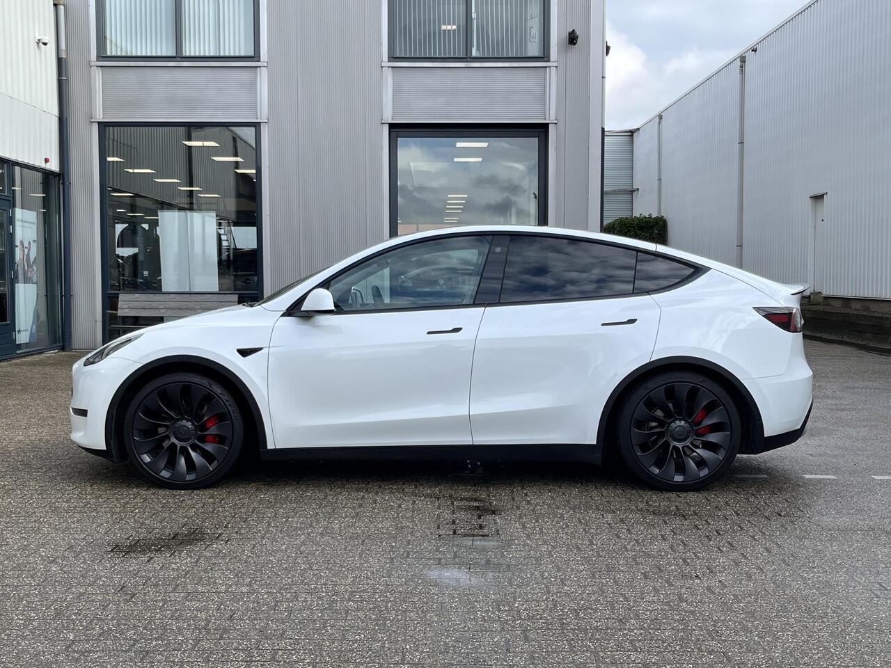 Tesla Model Y Performance AWD 75 kWh | NL Auto/1e Eig./Leder/Pano.Dak/Navi/21"/Camera/Stoel&Stuurverwarming