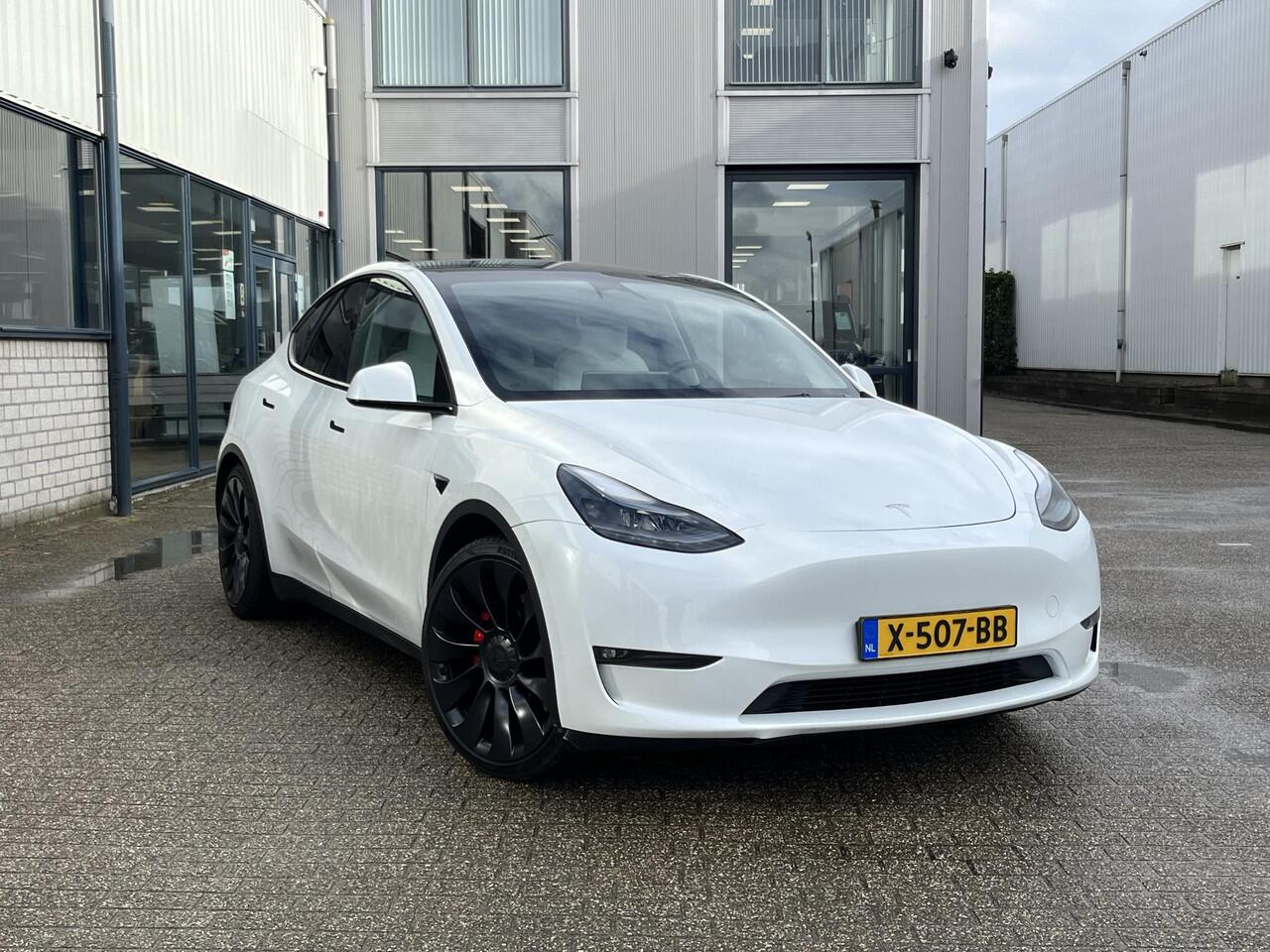 Tesla Model Y Performance AWD 75 kWh | NL Auto/1e Eig./Leder/Pano.Dak/Navi/21"/Camera/Stoel&Stuurverwarming