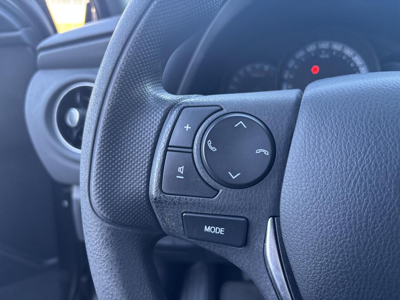 Toyota AURIS Touring Sports 1.3 Now NL Auto, BTW Auto, Dealeronderhouden, zeer netjes