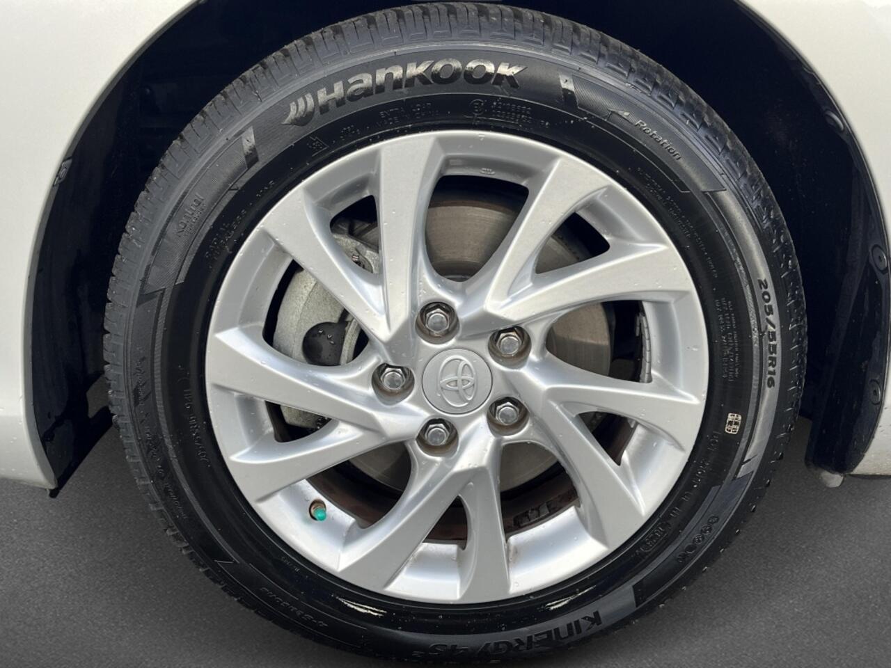 Toyota AURIS 1.8 Hybrid Energy plus