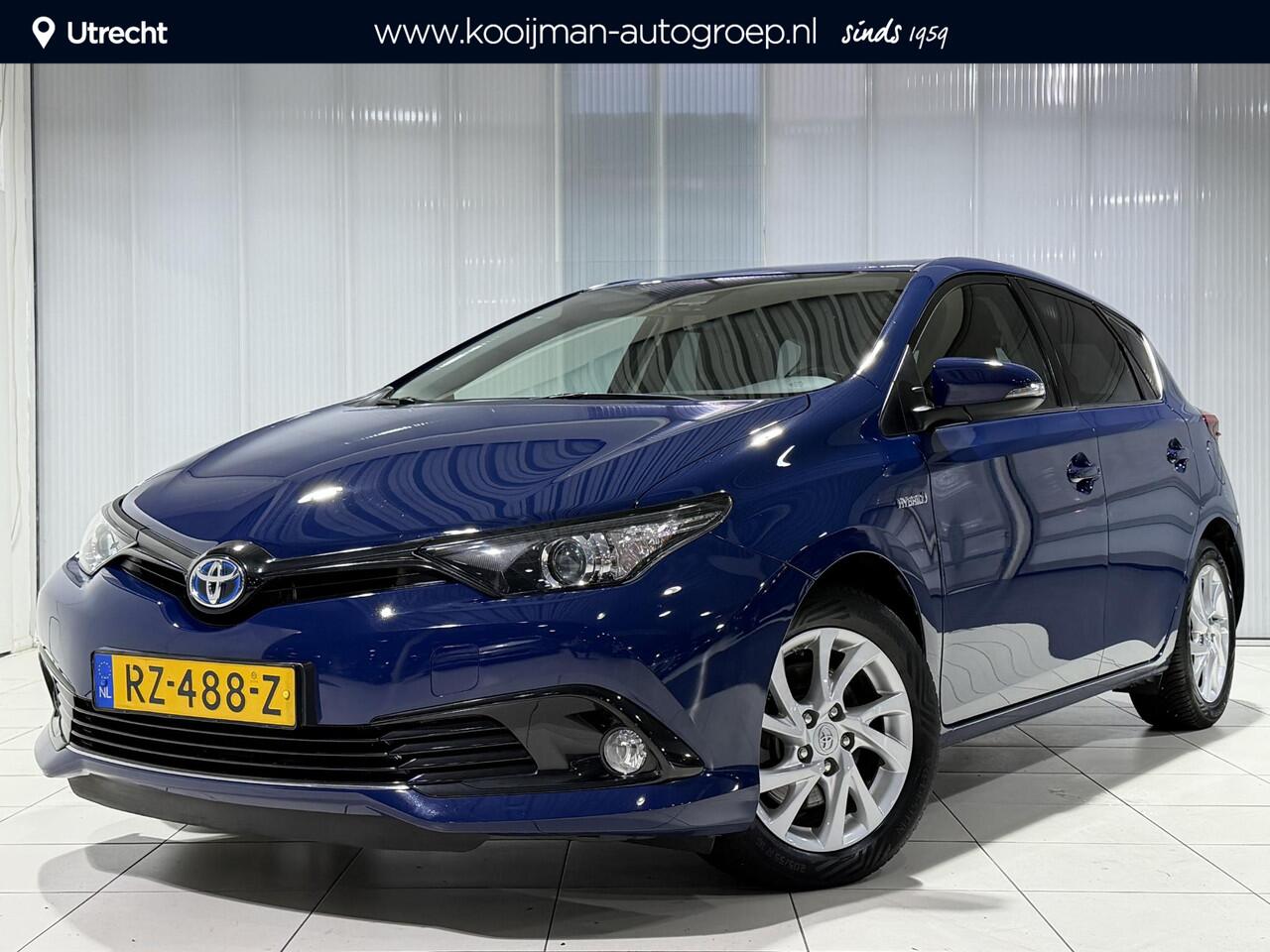 Toyota AURIS 1.8 Hybrid Dynamic Go | trekhaak | Dealer onderhouden |