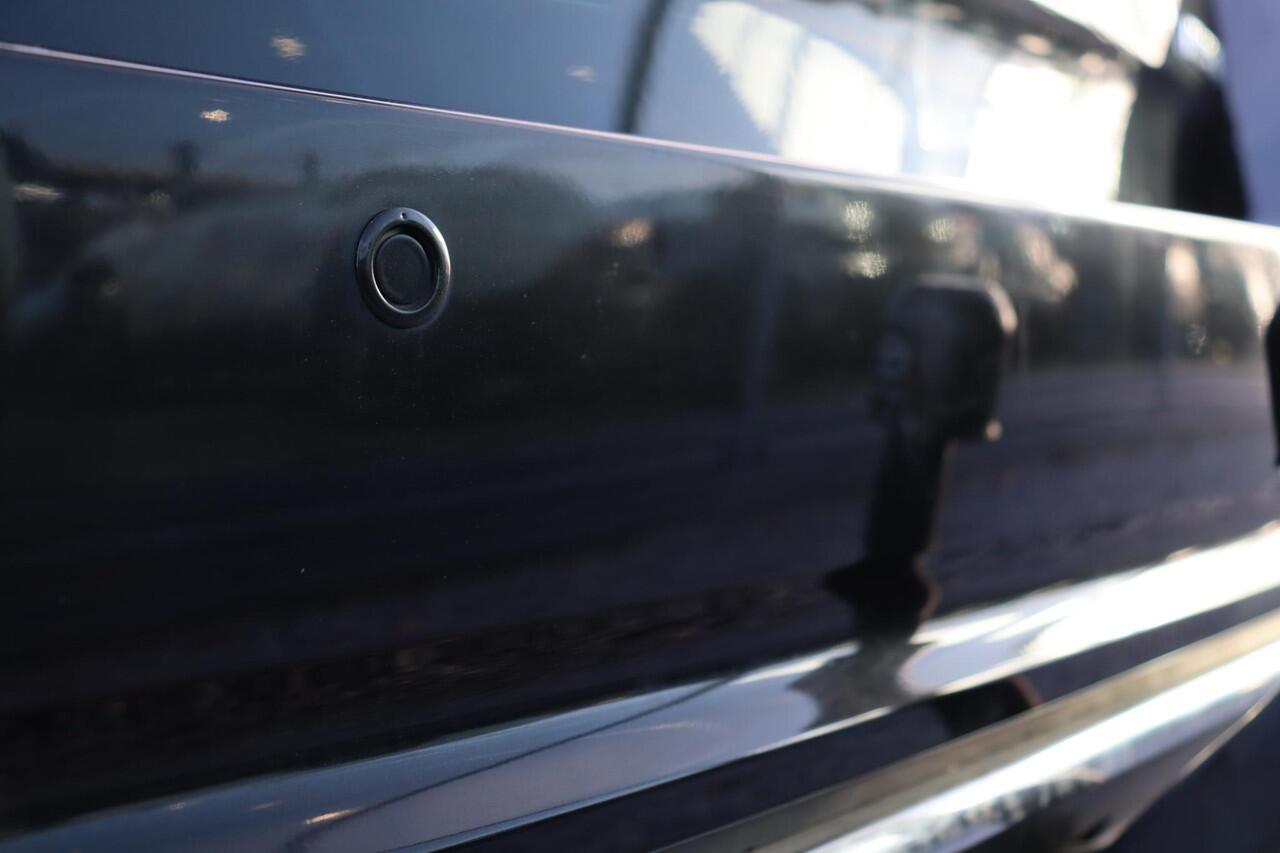 Toyota AURIS Touring Sports 1.8 Hybrid Energy Plus, Trekhaak, Bluetooth, Parkeercamera, Navigatie, Cruise Control, DAB Radio.