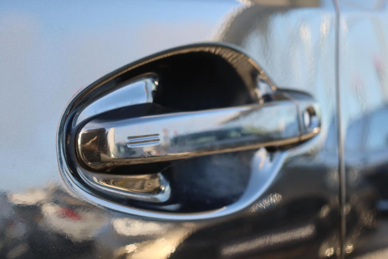 Toyota AURIS Touring Sports 1.8 Hybrid Energy Plus, Trekhaak, Bluetooth, Parkeercamera, Navigatie, Cruise Control, DAB Radio.