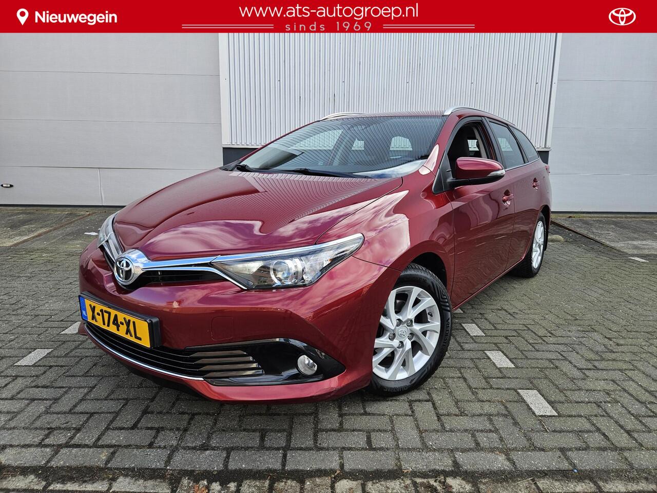 Toyota AURIS Touring Sports 1.6 aspiraration TS | Handgeschakeld