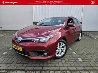 toyota-auris-touring-sports-1.6-asp