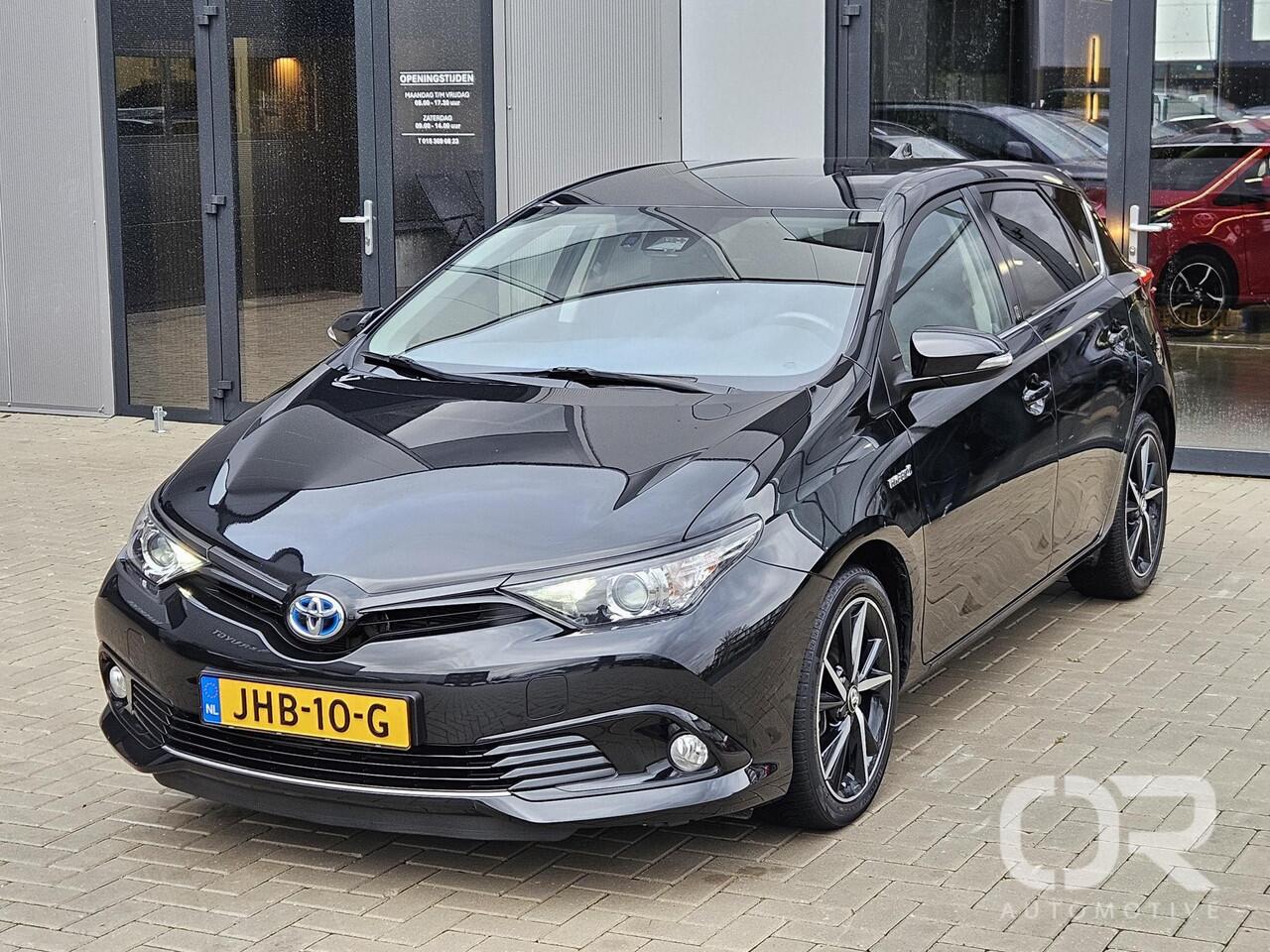 Toyota AURIS 1.8 Hybrid Dynamic Stoelvw Cam DAB LM17
