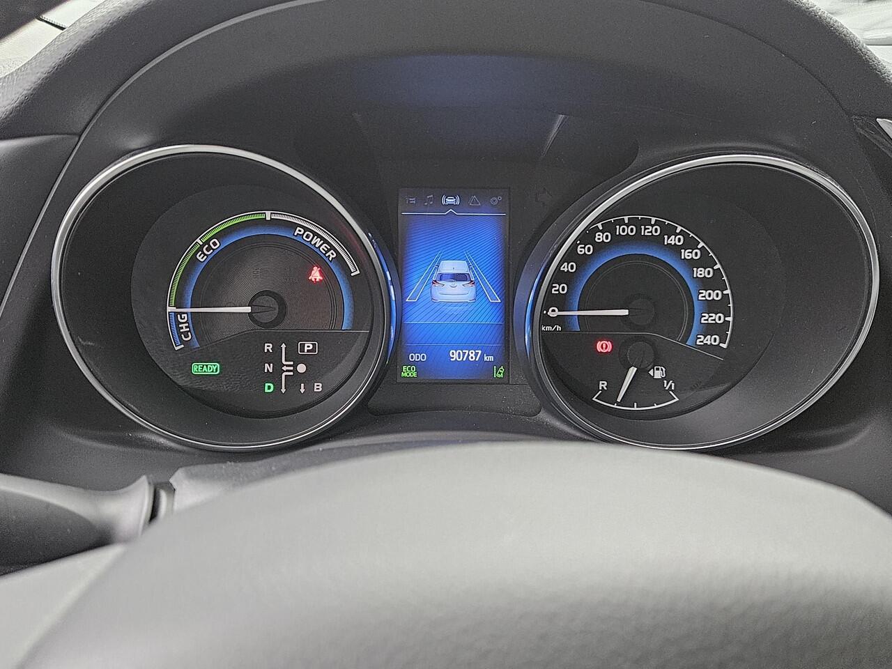 Toyota AURIS 1.8 Hybrid Dynamic Stoelvw Cam DAB LM17