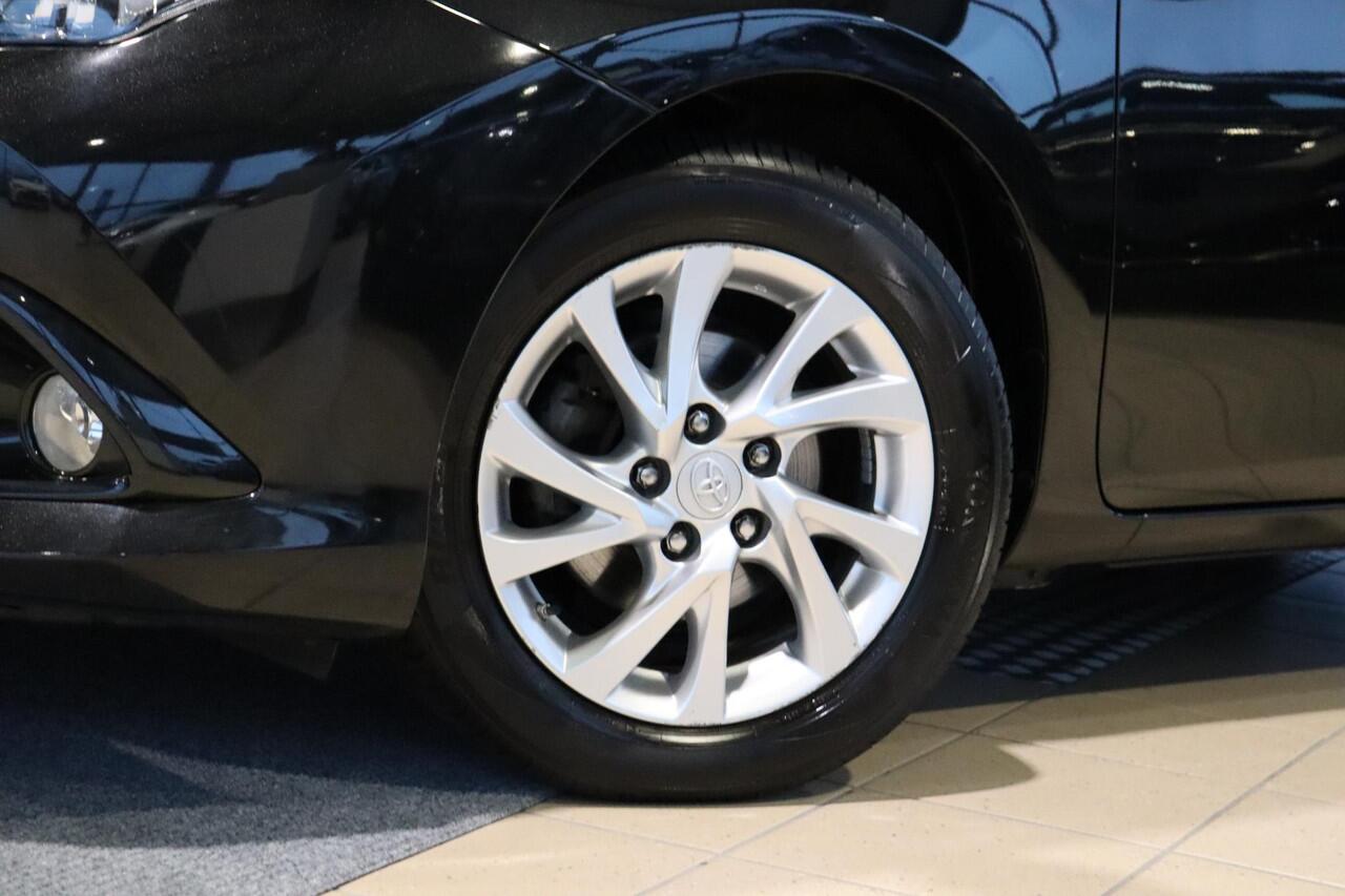 Toyota AURIS Touring Sports 1.2 Turbo Energy Plus, Trekhaak , Navi, Safety Sense, Parkeersensoren achter, Airco.