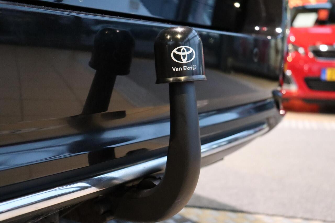 Toyota AURIS Touring Sports 1.2 Turbo Energy Plus, Trekhaak , Navi, Safety Sense, Parkeersensoren achter, Airco.