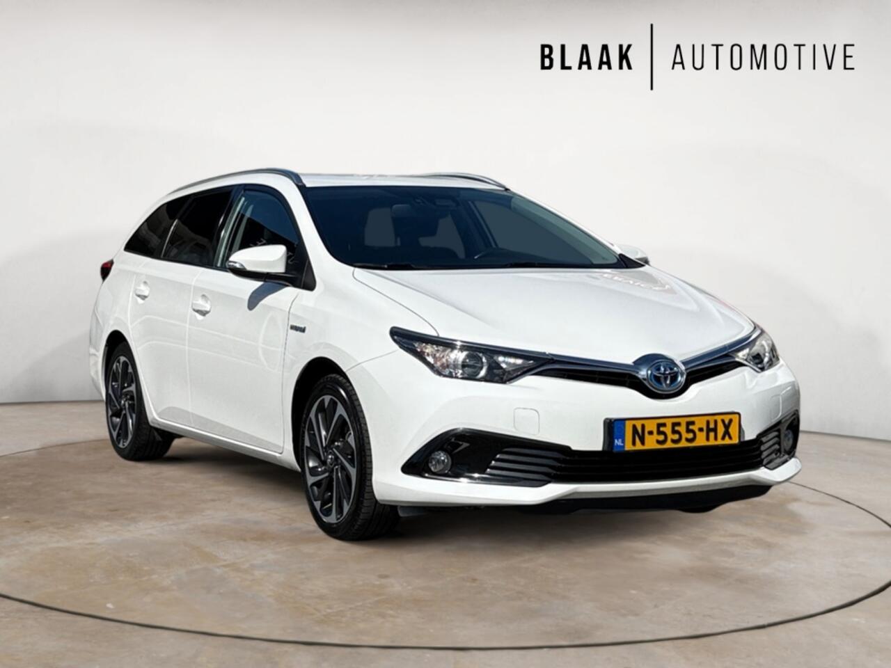 Toyota AURIS 1.8 Hybrid Energy CAMERA | APPLE CARPLAY | CLIMATE CONTROL
