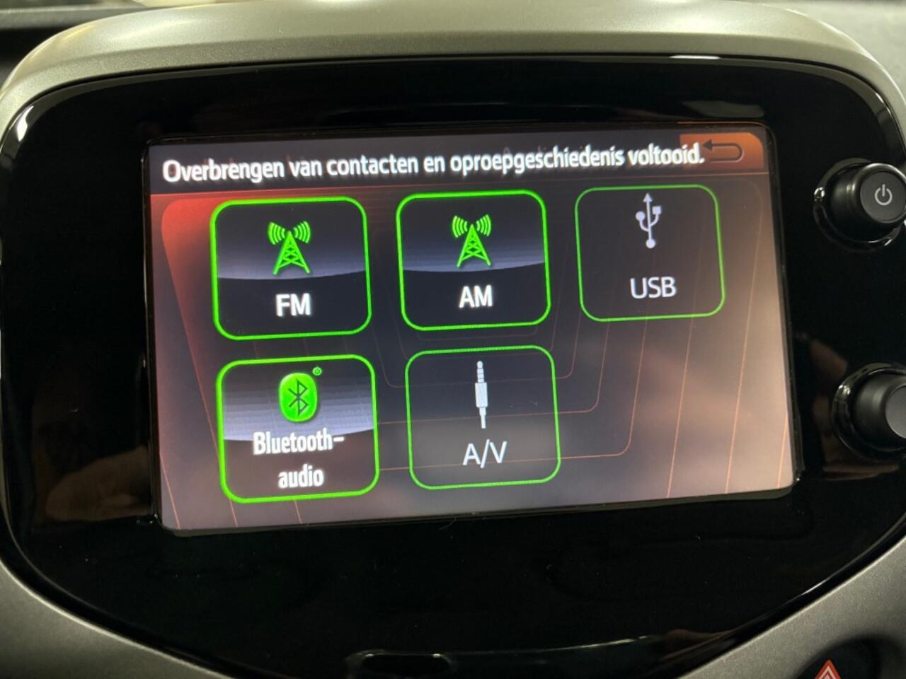 Toyota AYGO 1.0 VVT-I X-PLAY Navigatie Airco Camera Apple carplay Multimedia