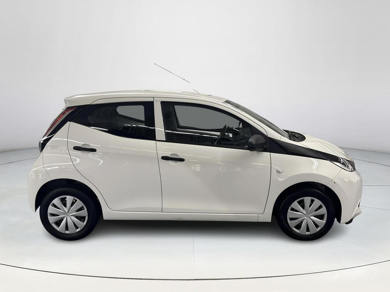Toyota AYGO 1.0 VVT-i x-fun