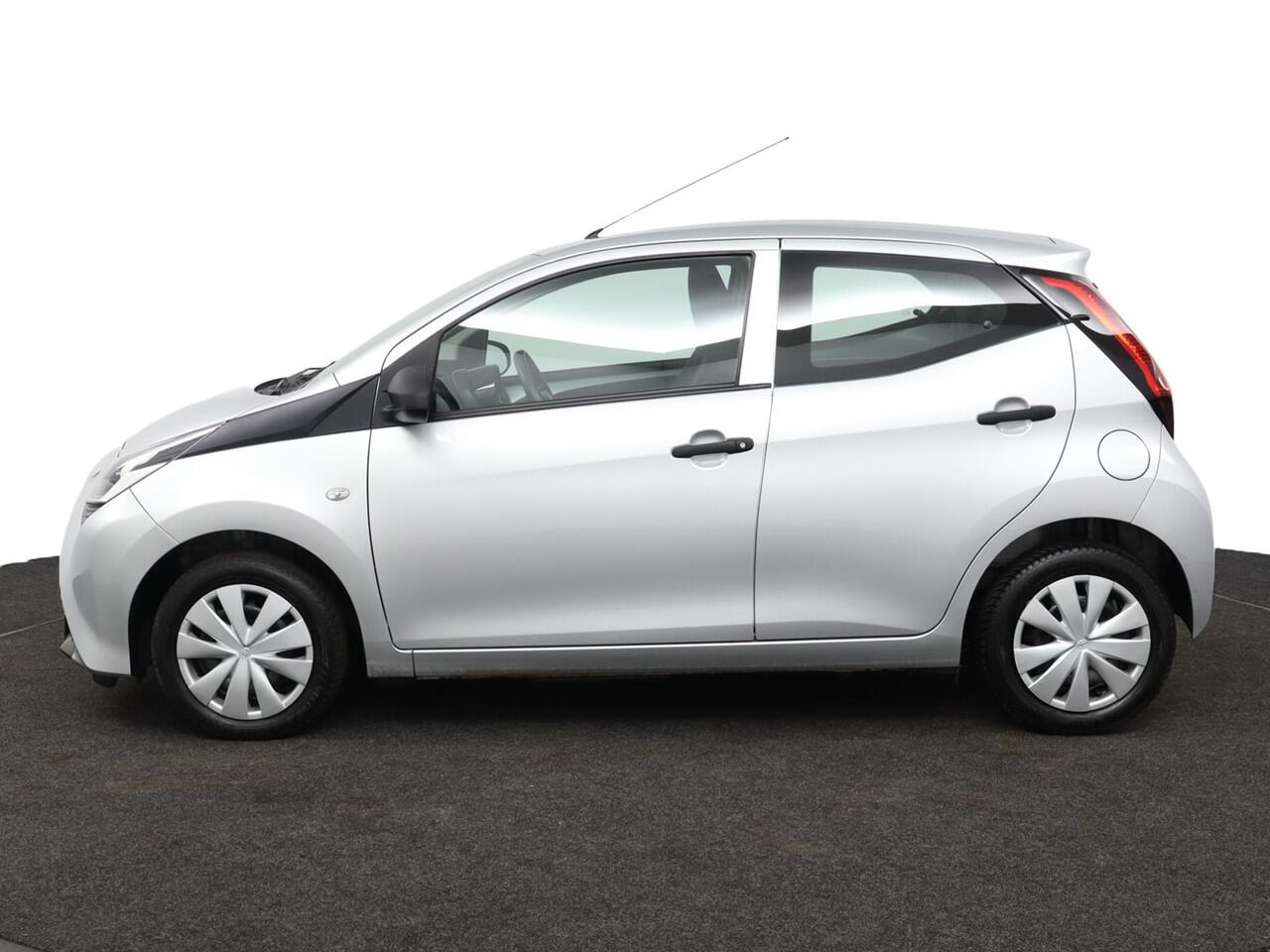 Toyota AYGO 1.0 VVT-i x-fun | Airco | Bluetooth | Centrale vergrendeling |