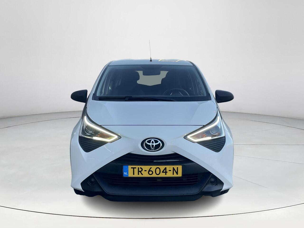Toyota AYGO 1.0 VVT-i x-fun