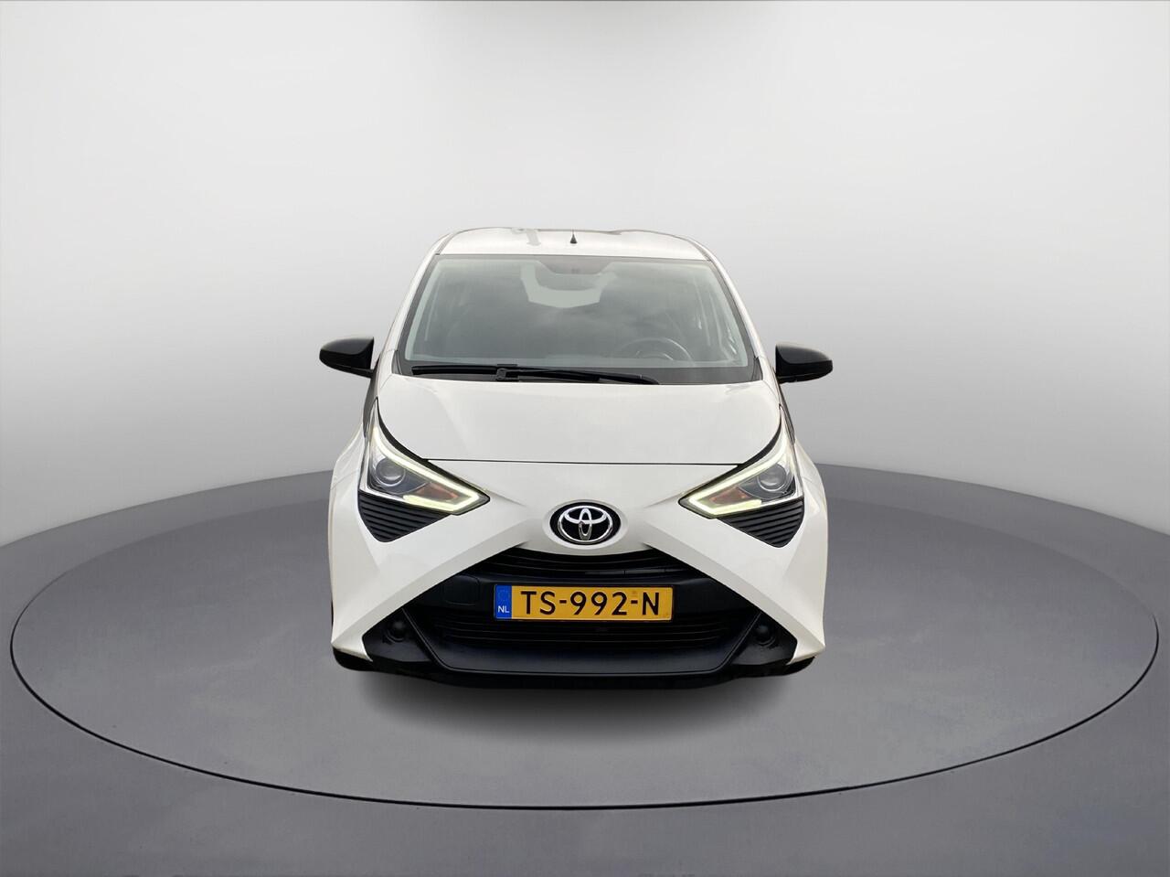 Toyota AYGO 1.0 VVT-i x-fun