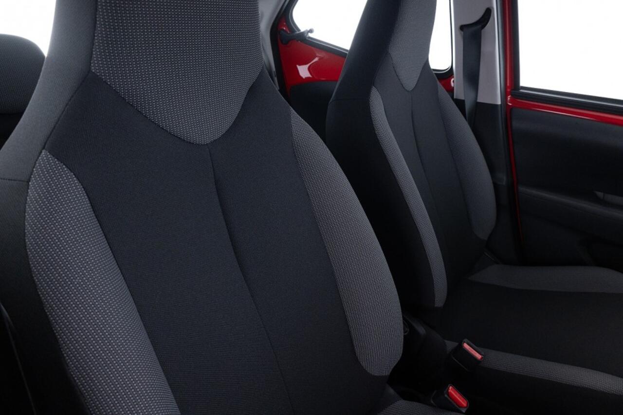 Toyota AYGO 1.0 VVT-i x-fun 5-drs | AIRCO ? 1e Eigenaar