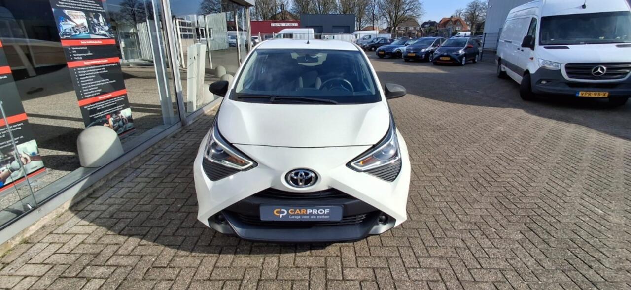 Toyota AYGO 1.0 VVT-i x-fun NLauto | dealeronderhouden