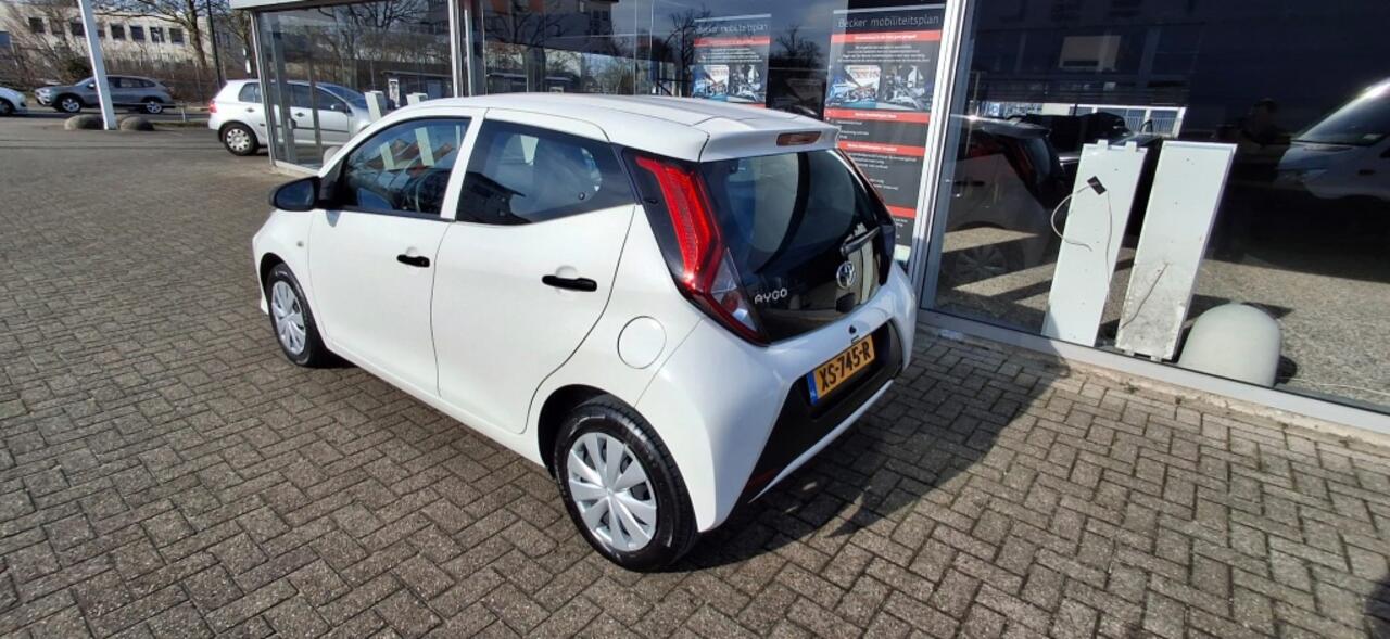 Toyota AYGO 1.0 VVT-i x-fun NLauto | dealeronderhouden