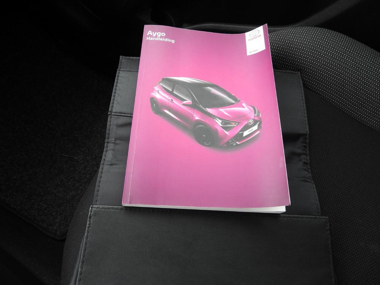 Toyota AYGO 1.0 VVT-i X-Fun AIRCO!
