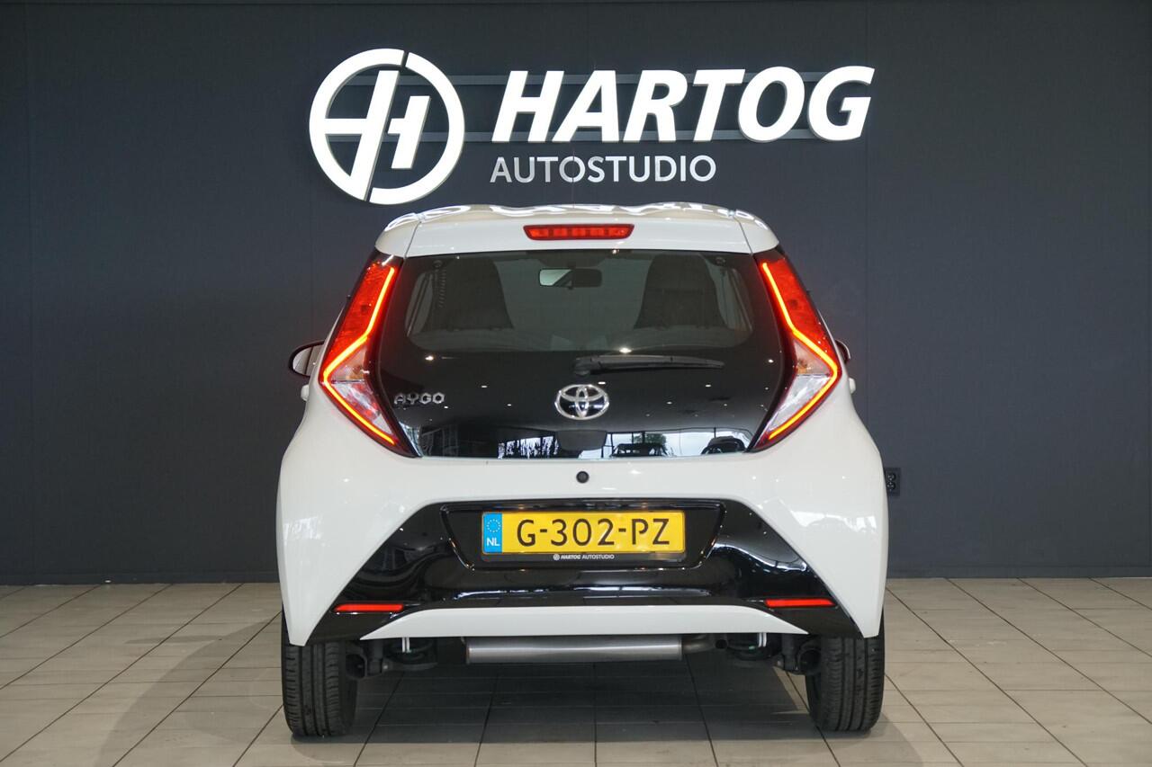 Toyota AYGO 1.0 VVT-i x-play limited + CAMERA / APPLE CARPLAY