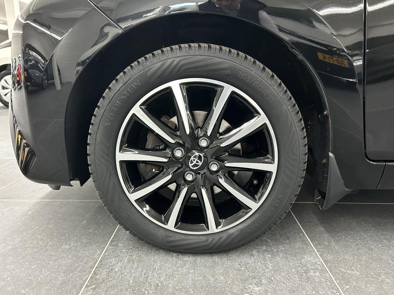 Toyota AYGO 1.0 VVT-i x-joy