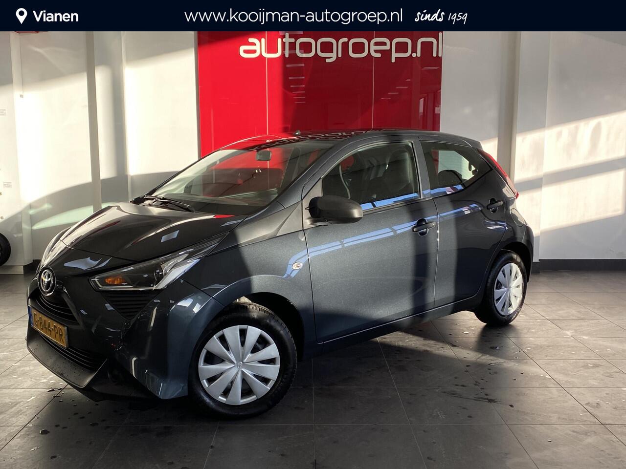 Toyota AYGO 1.0 VVT-i x-fun met Airco, Bluetooth 5 deuren en zeer weinig km