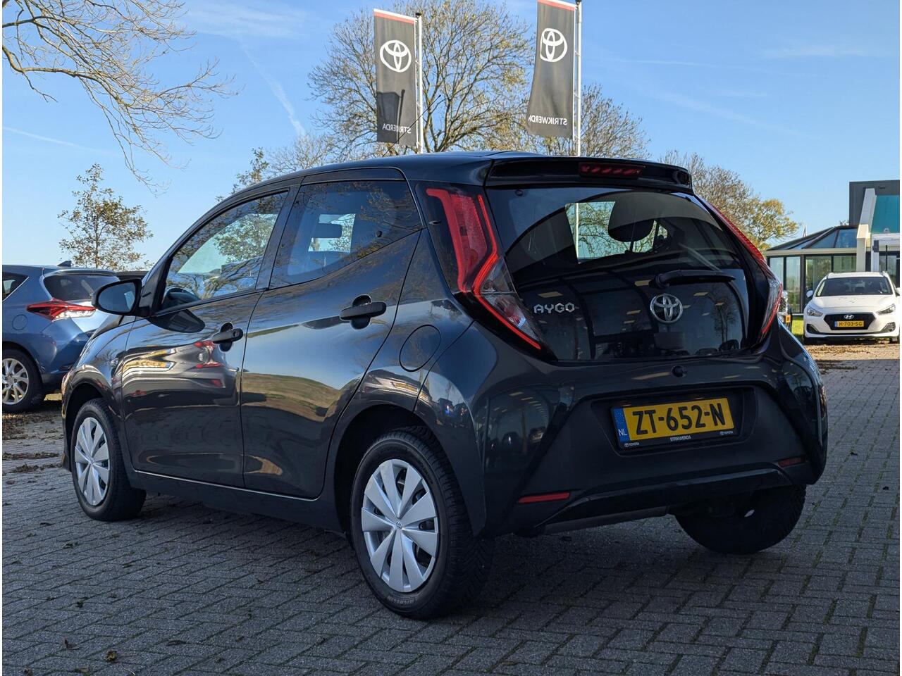 Toyota AYGO 1.0 VVT-i x-fun | Airco | Elek. ramen | Bluetooth | Led