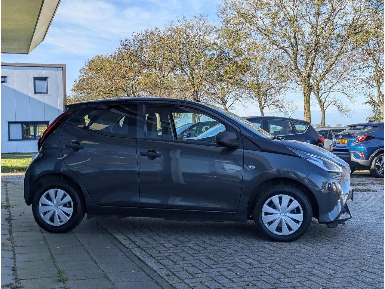 Toyota AYGO 1.0 VVT-i x-fun | Airco | Elek. ramen | Bluetooth | Led