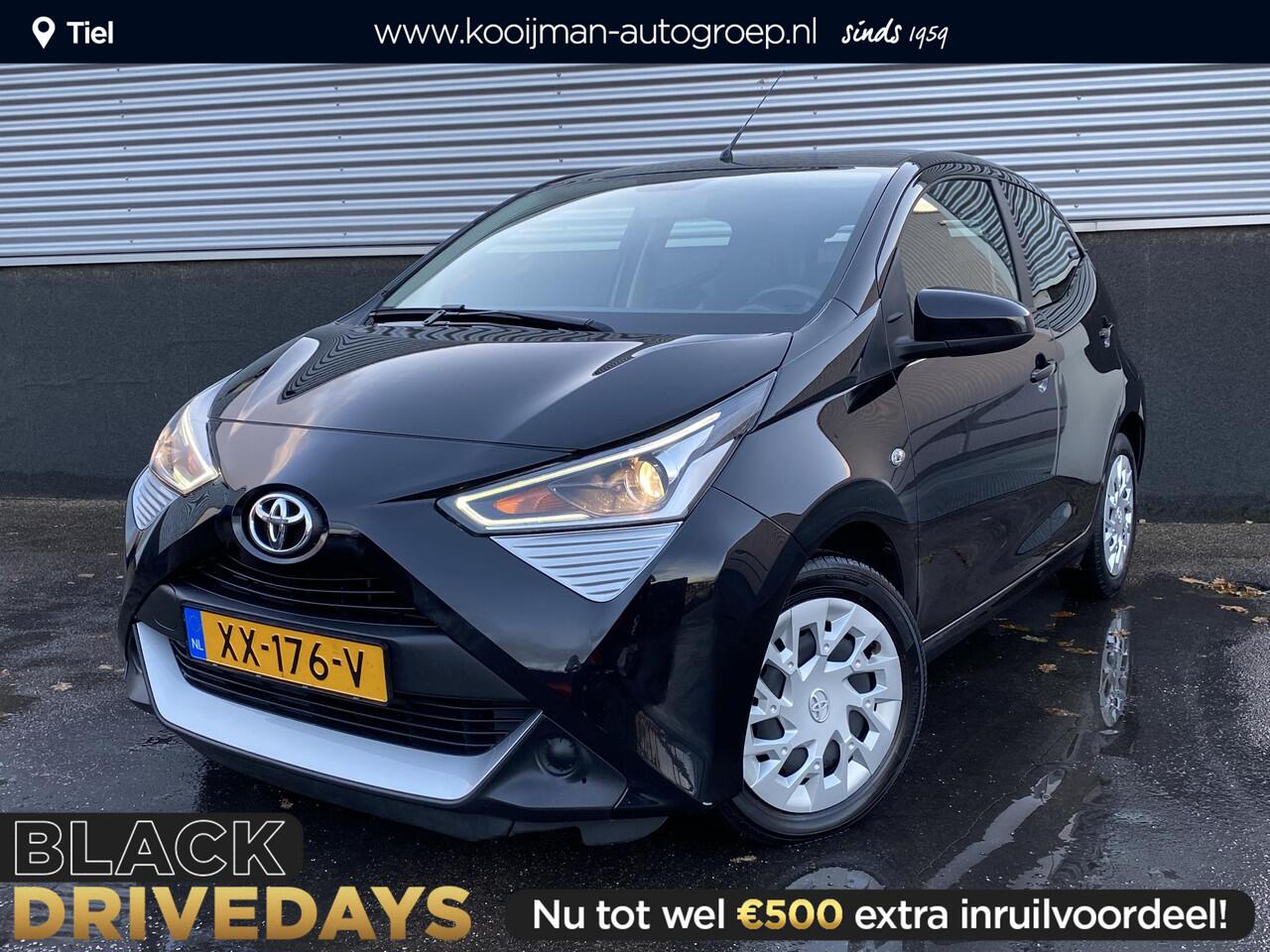 Toyota AYGO 1.0 VVT-i x-play Automaat, Apple Carplay en/of Android auto Navigatie, Achteruitrijcamera, Airco, NL-auto