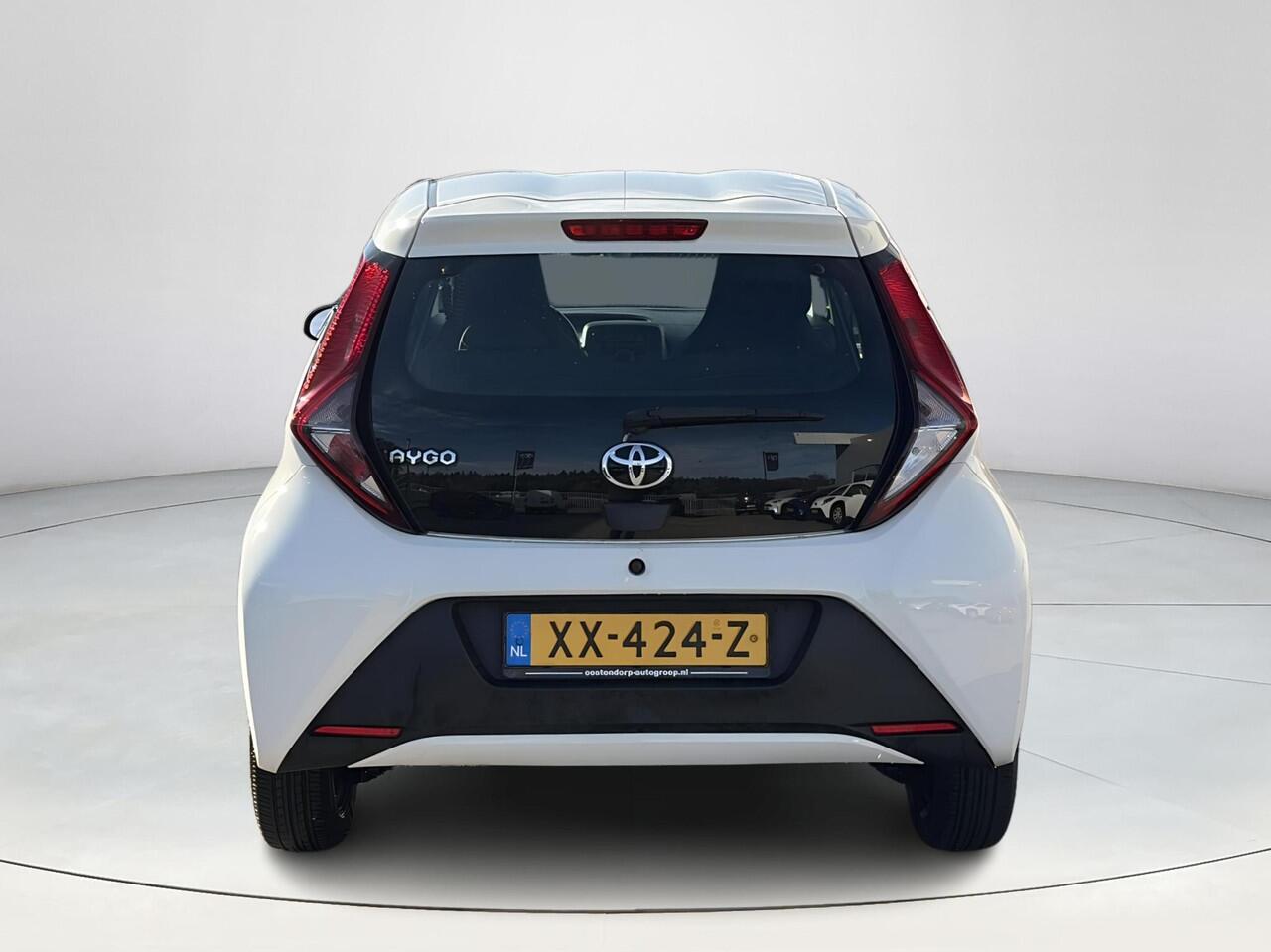 Toyota AYGO 1.0 VVT-i x-fun