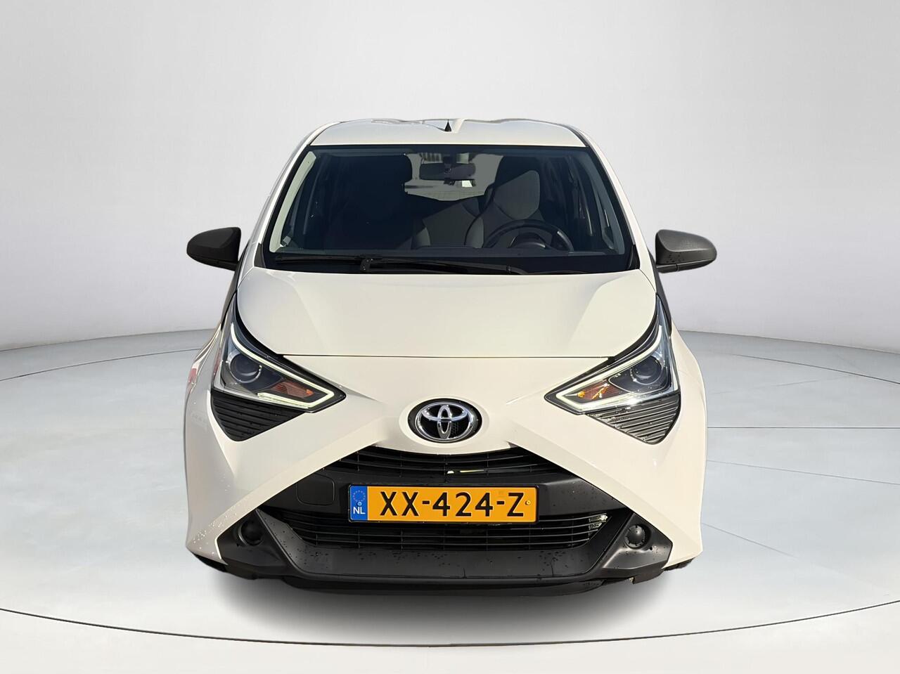 Toyota AYGO 1.0 VVT-i x-fun