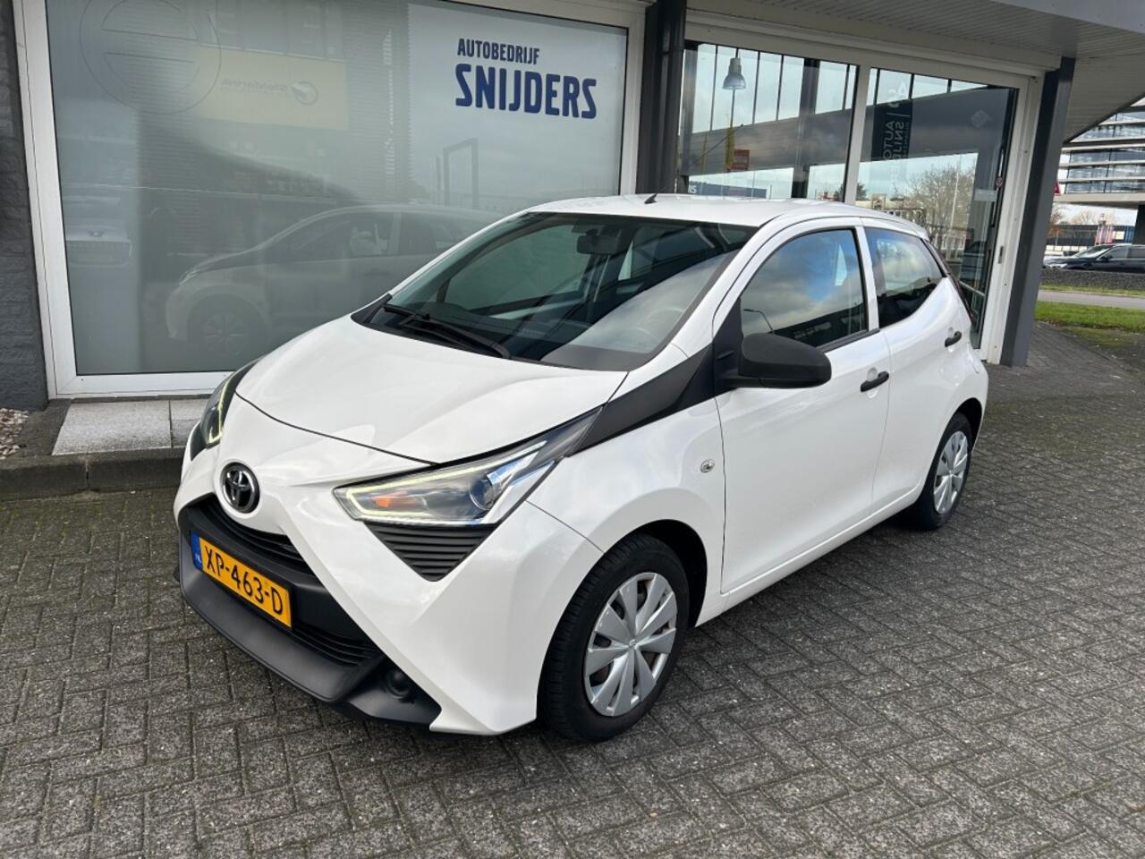 Toyota AYGO 1.0 VVT-I X-FUN