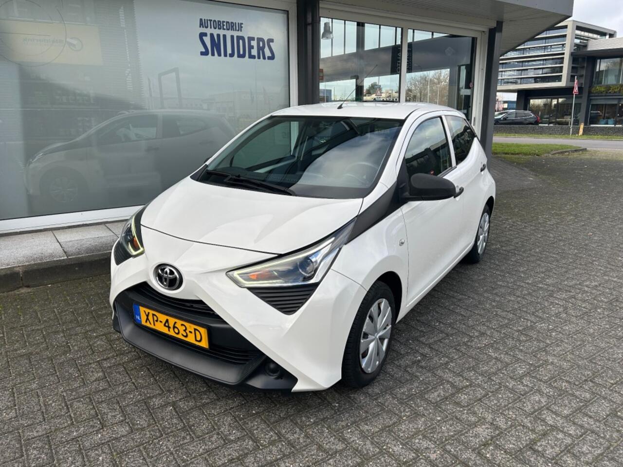 Toyota AYGO 1.0 VVT-I X-FUN