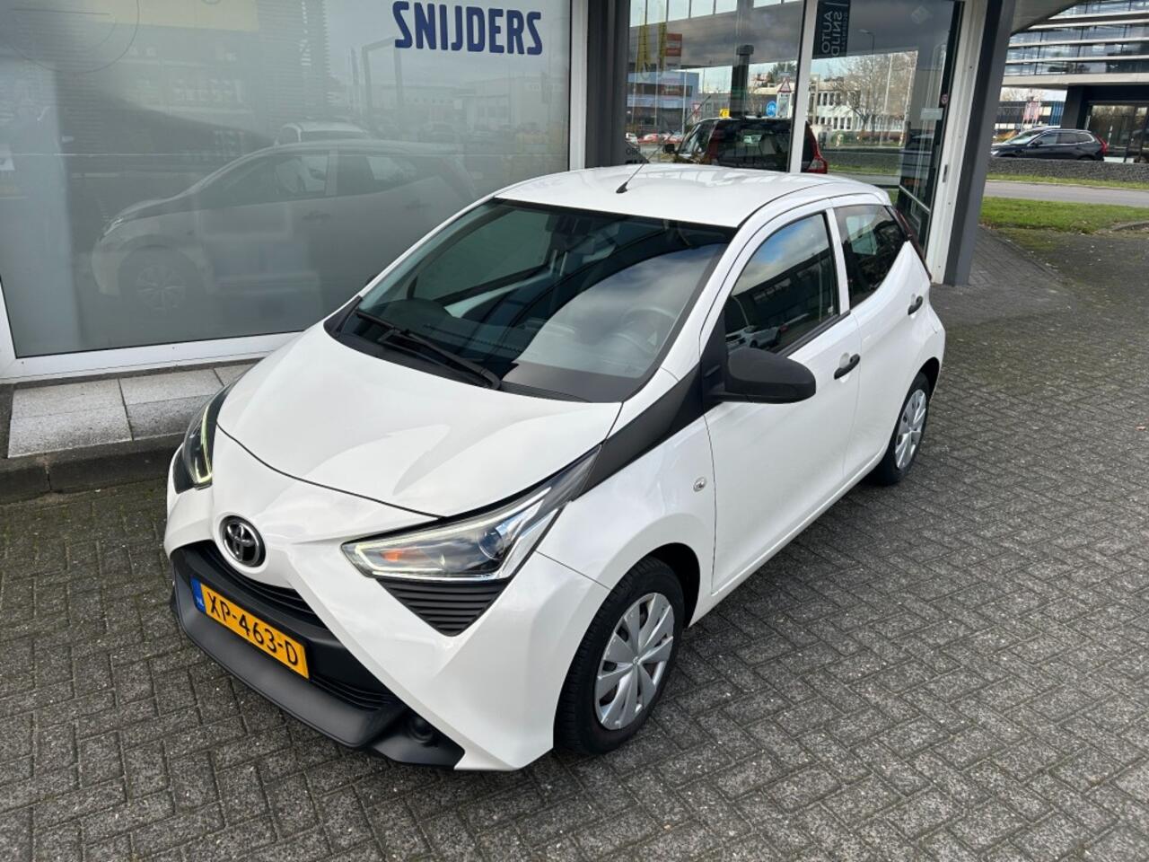 Toyota AYGO 1.0 VVT-I X-FUN