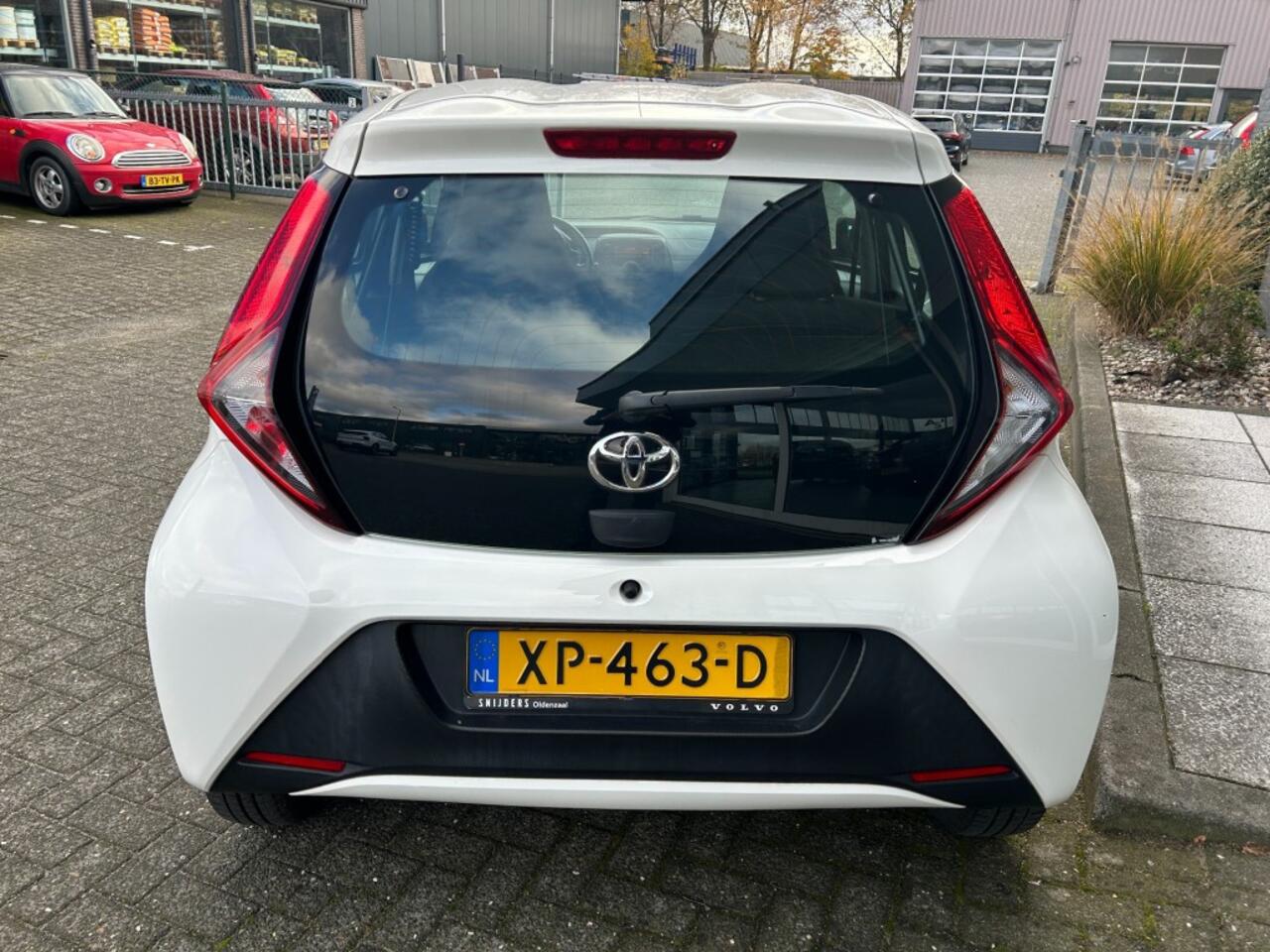 Toyota AYGO 1.0 VVT-I X-FUN