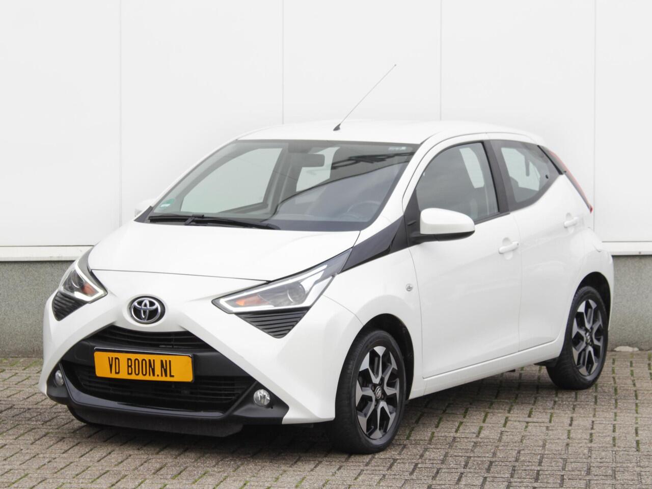 Toyota AYGO 1.0 VVT-i x-joy | Carplay / Android Auto | Airco | Camera | Lm-Velgen