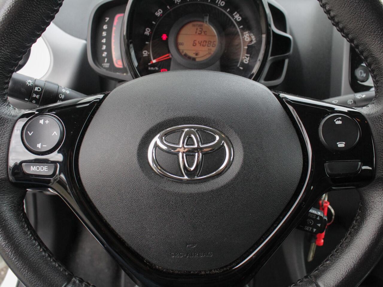 Toyota AYGO 1.0 VVT-i x-joy | Carplay / Android Auto | Airco | Camera | Lm-Velgen