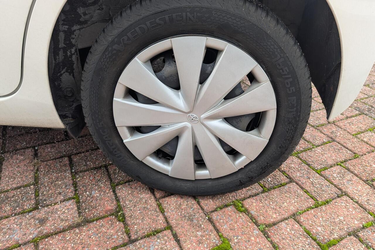 Toyota AYGO 1.0 VVT-i x-fun |Telefoonbediening op stuur| 4 Speakers|Dealer onderhouden