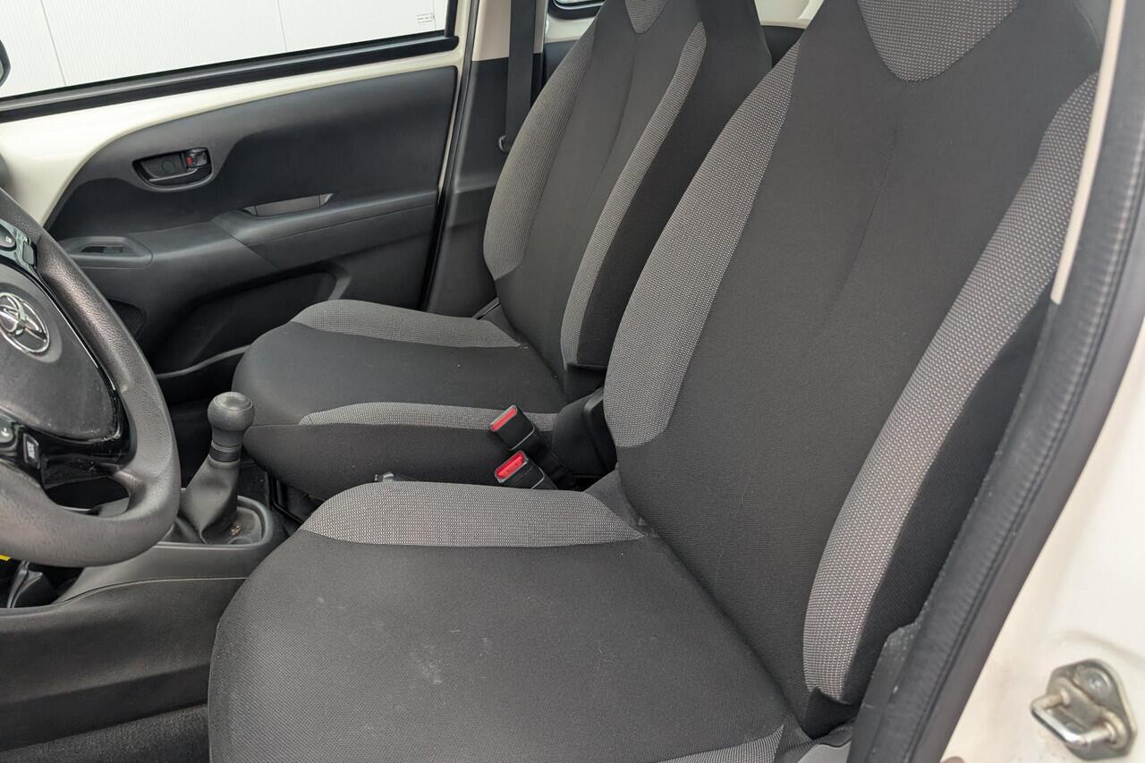 Toyota AYGO 1.0 VVT-i x-fun |Telefoonbediening op stuur| 4 Speakers|Dealer onderhouden