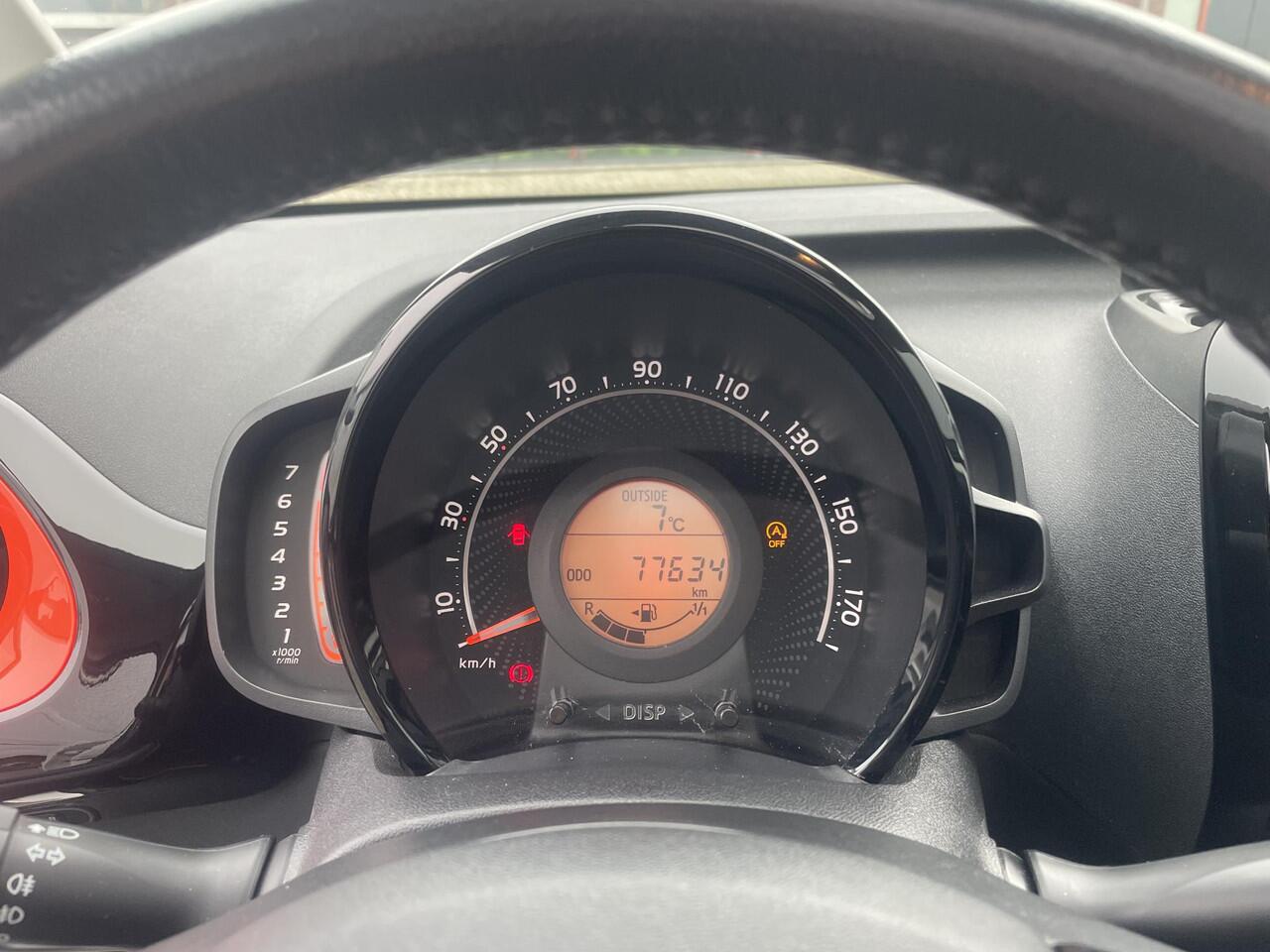 Toyota AYGO 1.0 VVT-i x-otic Cabrio